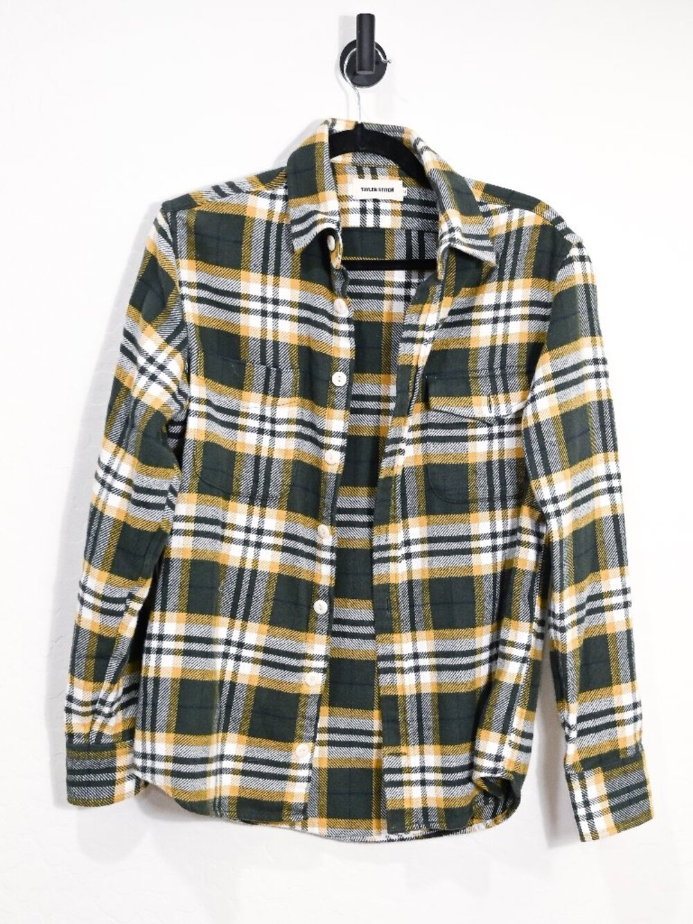 Taylor Stitch Small 100% Cotton Flannel Green and Yellow Packer